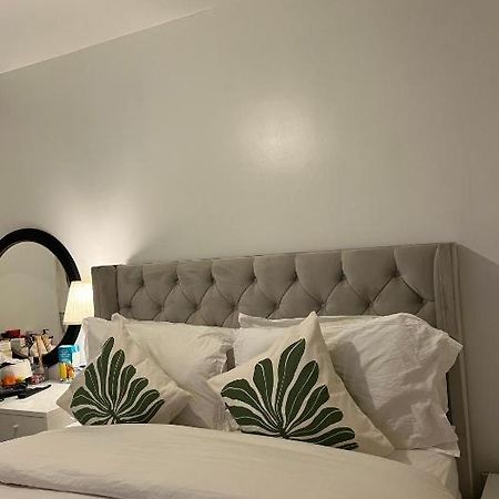 Stars Luxury Home Лондон Экстерьер фото